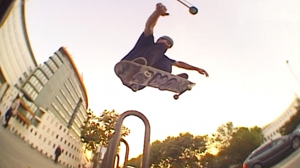 Skateboard Cafe's "Mojito" Video