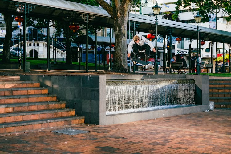 Rowan Davis KickFlip Dunedin NewZealand 2023 DSC8995 GOLDER DZ 2000