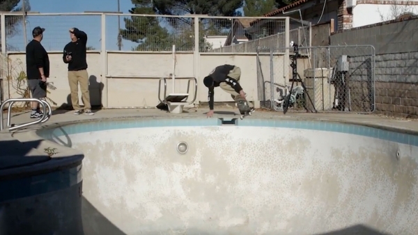 Thrasher Magazine - Fresh Blend: Pool Party