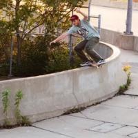 Preston Harper&#039;s Curved Boardslide